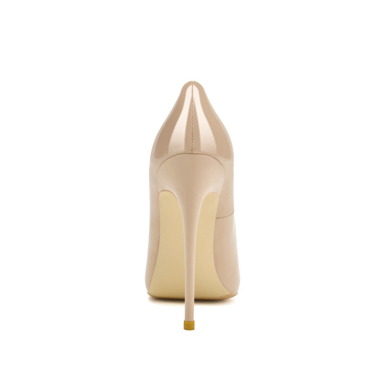 Sexy minimalist