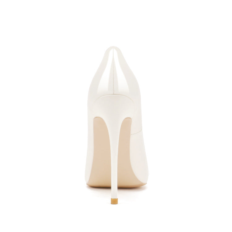 Sexy minimalist
