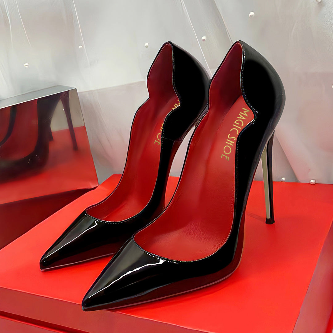 Sexy heels with irregular edges